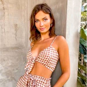 Midday Muse White and Brown Gingham Tie-Front Crop Top